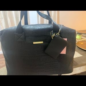 New! Stylish, Juicy Couture weekender